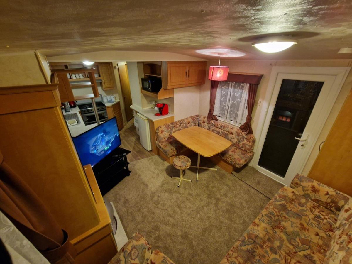 Staycation Coastfields Holiday Park Jg84 Инголдмелс Экстерьер фото